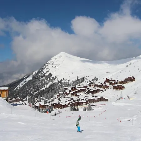 Duplex Cosy Au Pied Des Pistes Avec Balcon Et Ascenseur - Fr-1-455-8 Appartement La Plagne